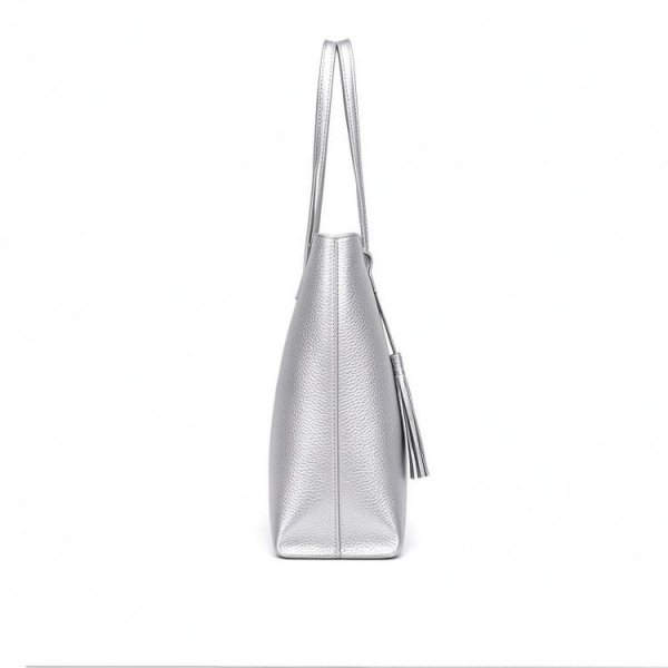 Tassel shoulder bag handheld large capacity tote bag shopping bag
